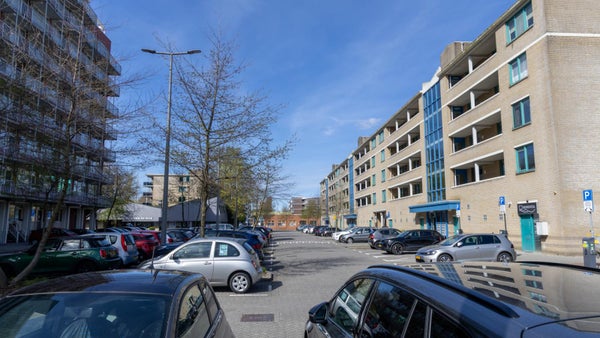 Te huur:  Rotterdam  / €1650 p.m. / 81m2