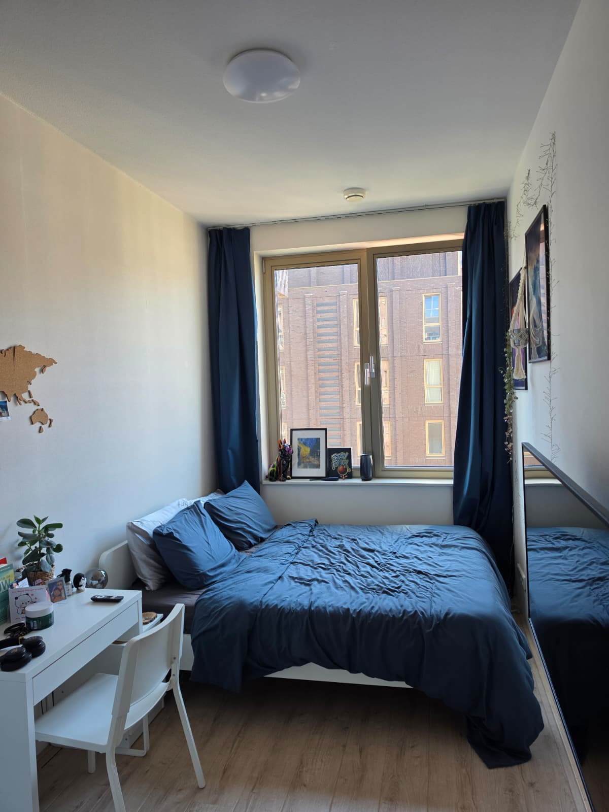 For rent: Amsterdam / €1259.00 p.m. / 10.00m2