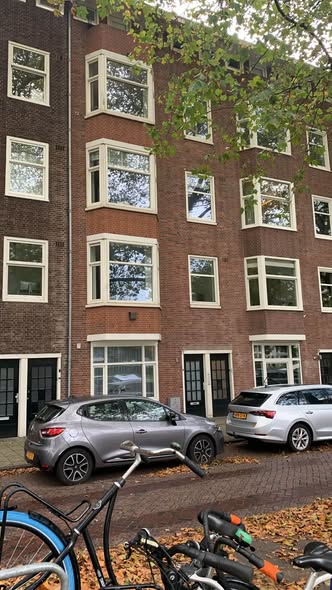 For rent: Amsterdam / €889 p.m. / 10m2