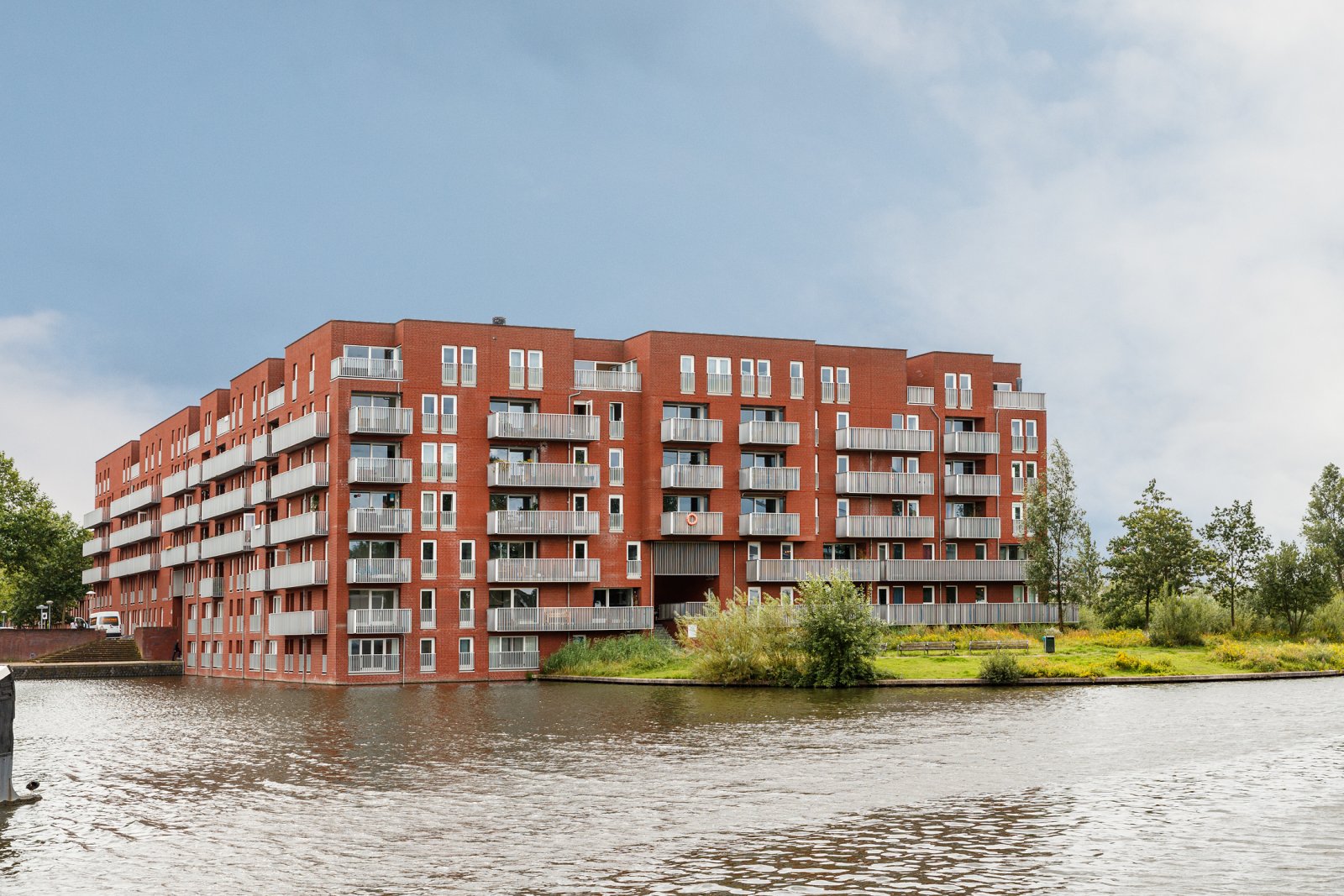 For rent: Utrecht / €1796 p.m. / 84m2