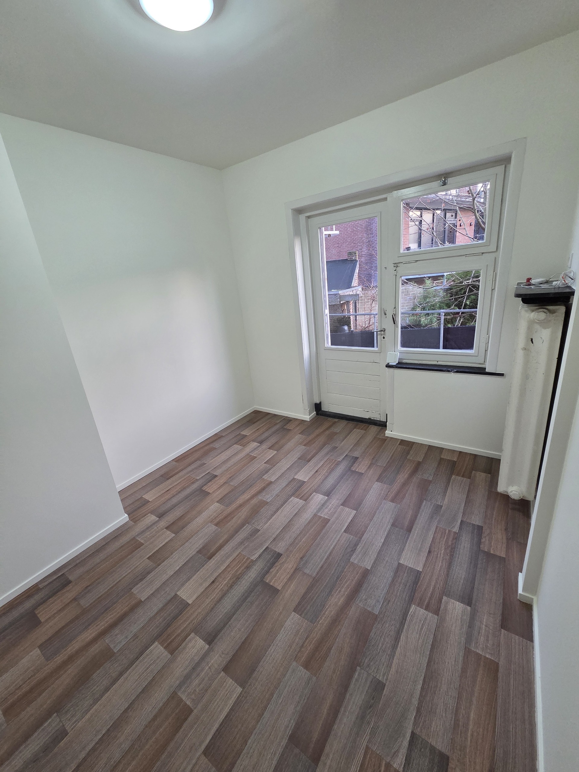 For rent: Heerlen / €468.00 p.m. / 326.00m2
