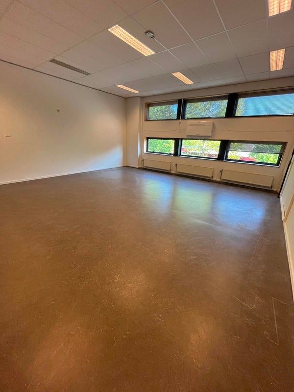For rent:  Tilburg  / €330 p.m. / 60m2