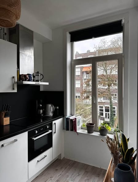 Te huur: Amsterdam / €250,00 p.m. / 18,00m2