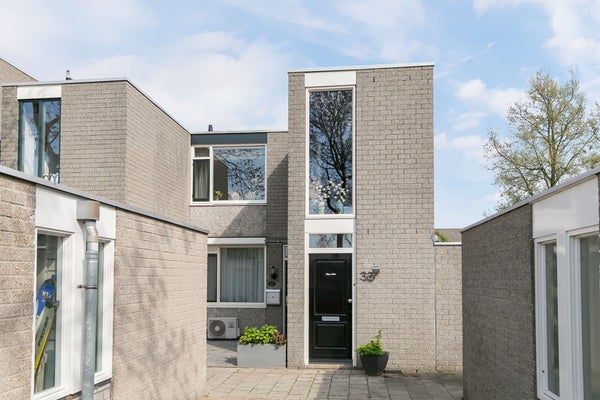 Te huur: Hoogvliet Rotterdam