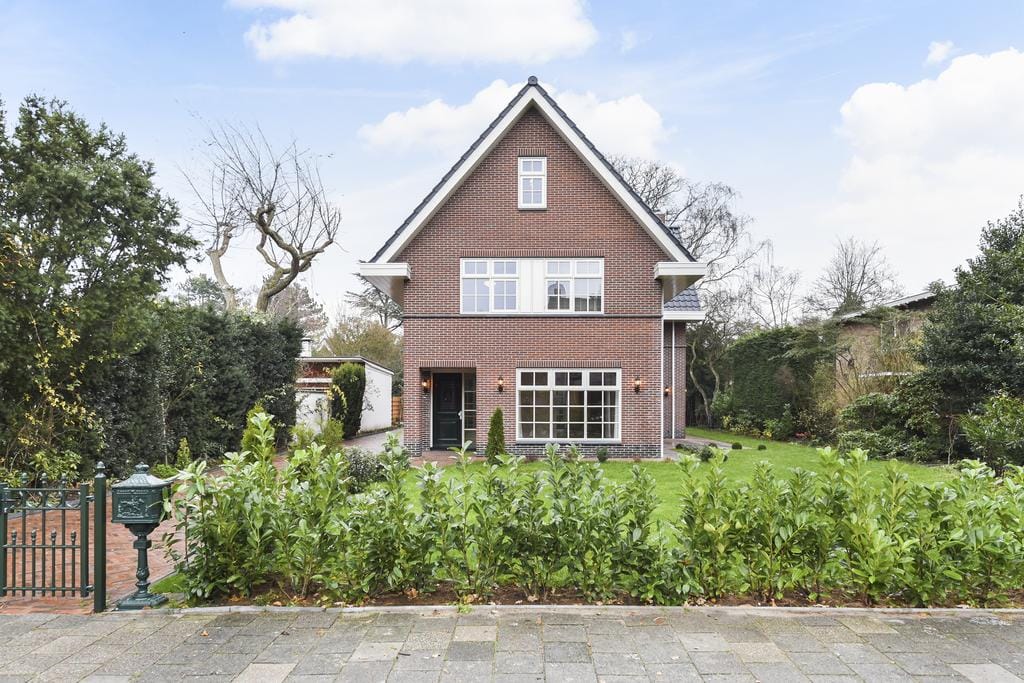 For rent: Wassenaar / €7500.00 p.m. / 299.00m2