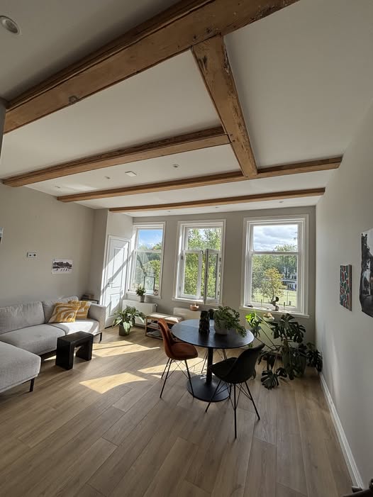 For rent: Amsterdam / €1400 p.m. / 67m2
