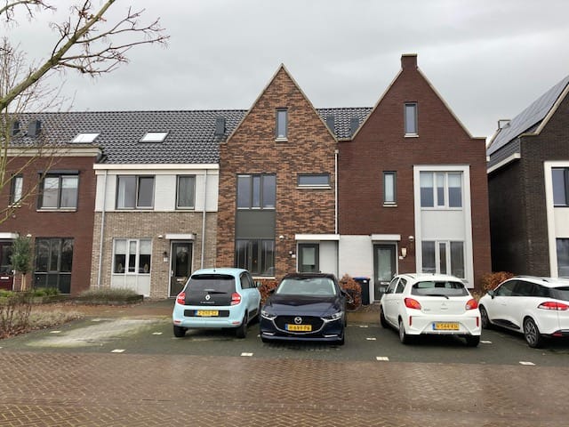 Te huur: Barneveld / €1650 p.m. / 120m2