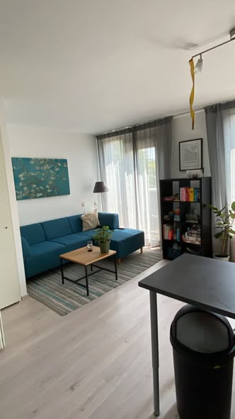 For rent: Amsterdam / €600 p.m. / 10m2