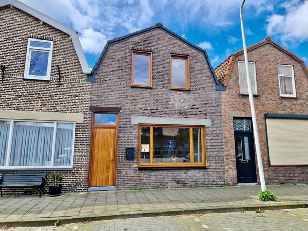 Te huur: Sas van Gent