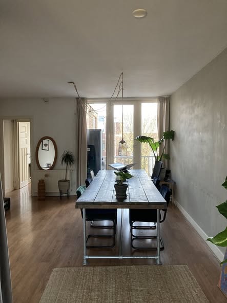 For rent: Amsterdam / €1450 p.m. / 90m2