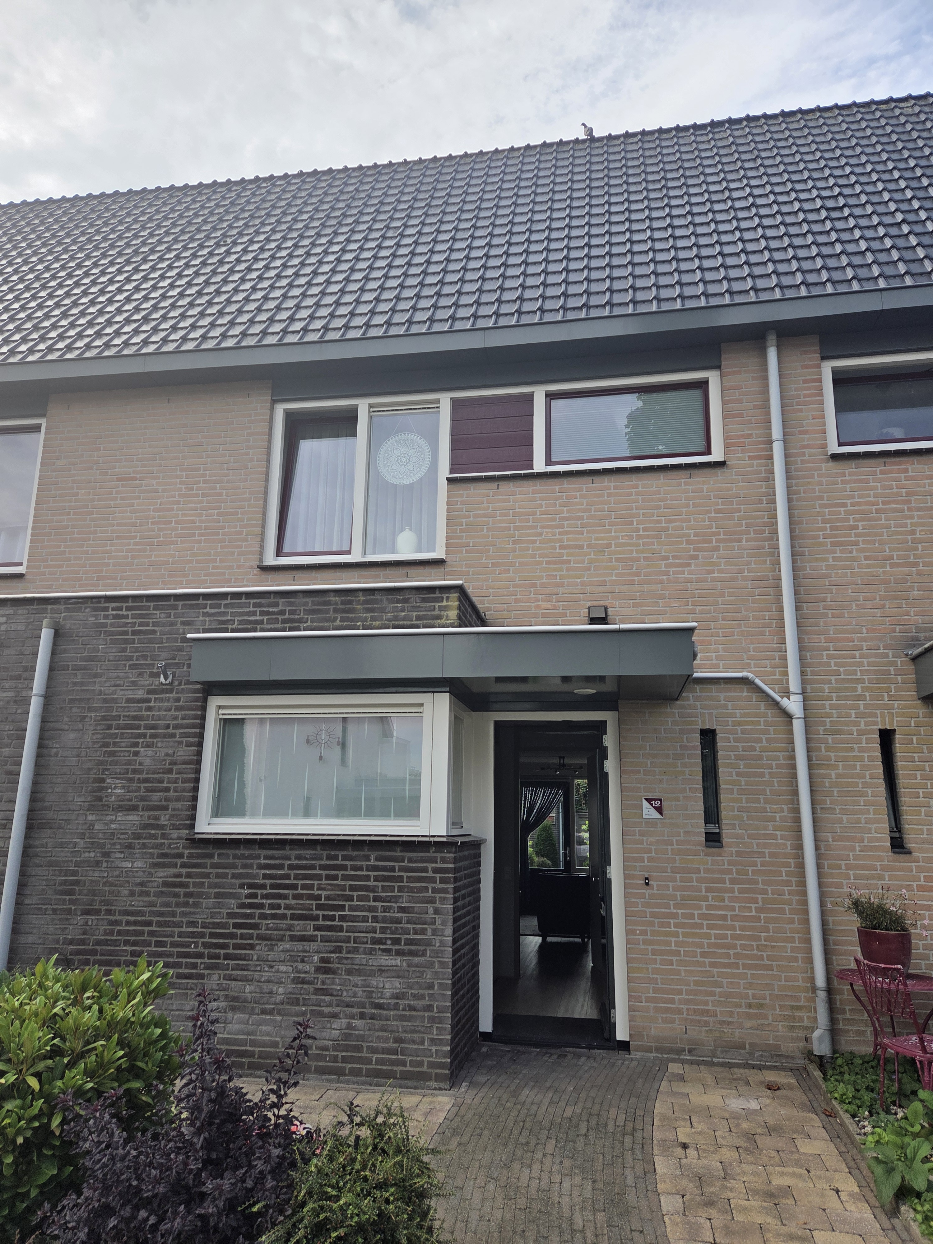 For rent: Rijen / €1229 p.m. / 123m2