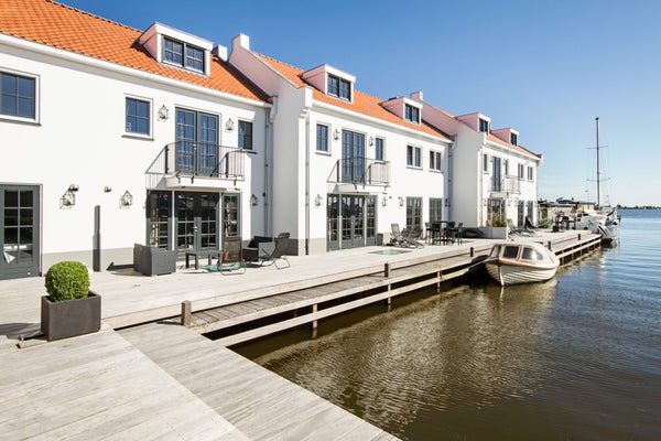 For rent: Loosdrecht / €6000 p.m. / 150m2