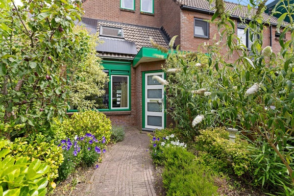For rent:  Hoofddorp  / €2500.00 p.m. / 116.00m2