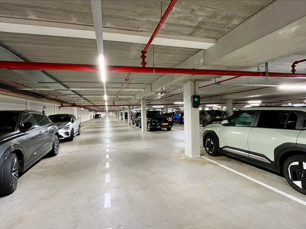 Te huur:  Den Haag  / €2100 p.m. / 108m2