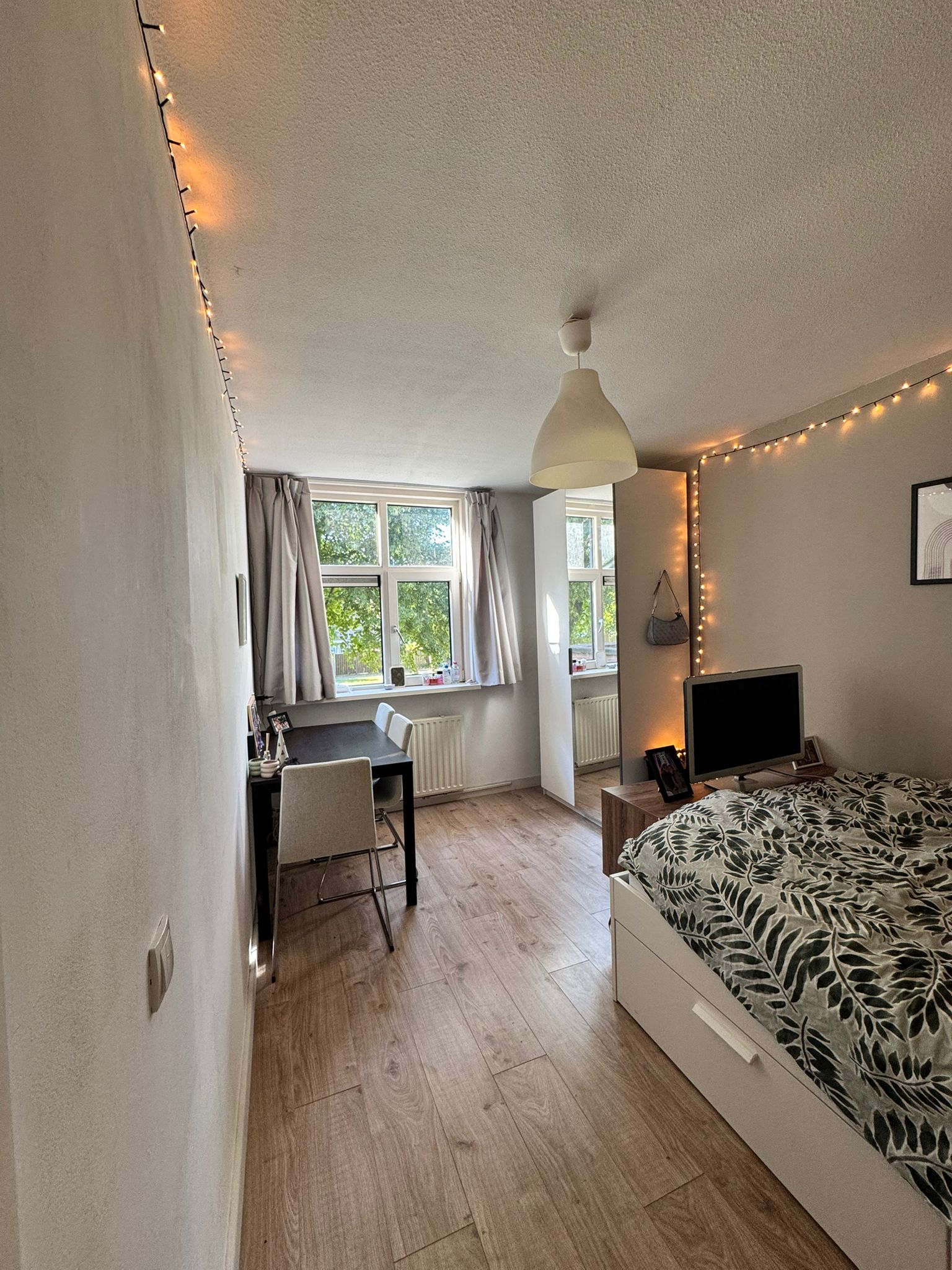 For rent: Amsterdam / €695 p.m. / 12m2