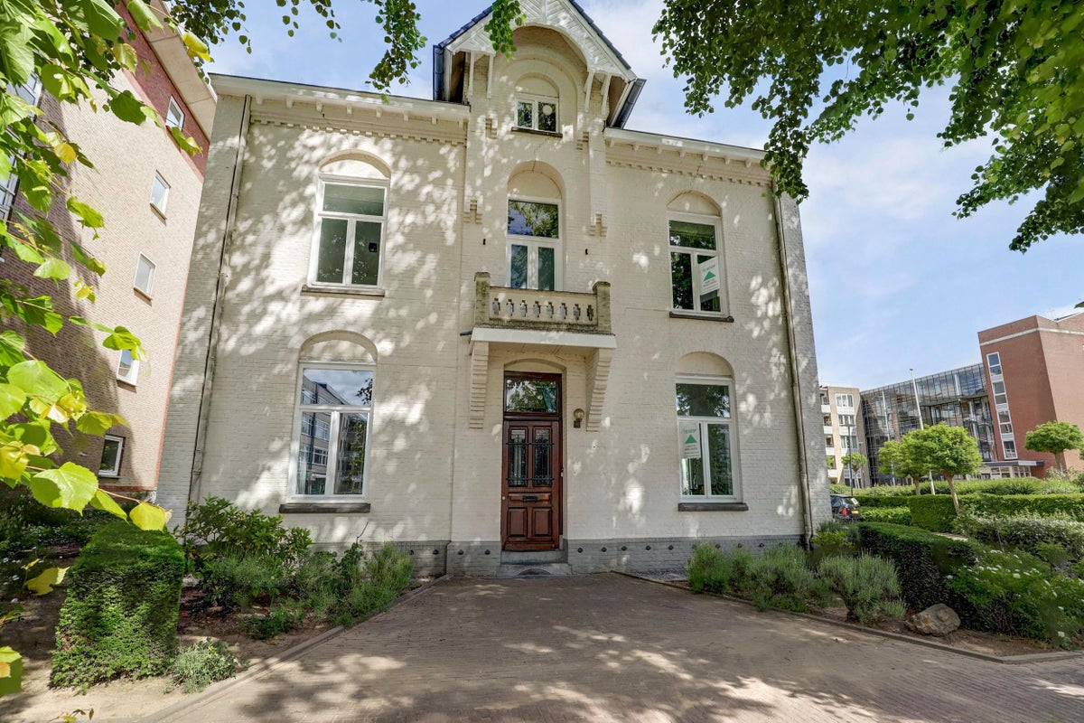 For rent: Landgraaf / €2600.00 p.m. / 247.00m2