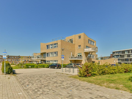 For rent: Almere / €1850.00 p.m. / 97.00m2