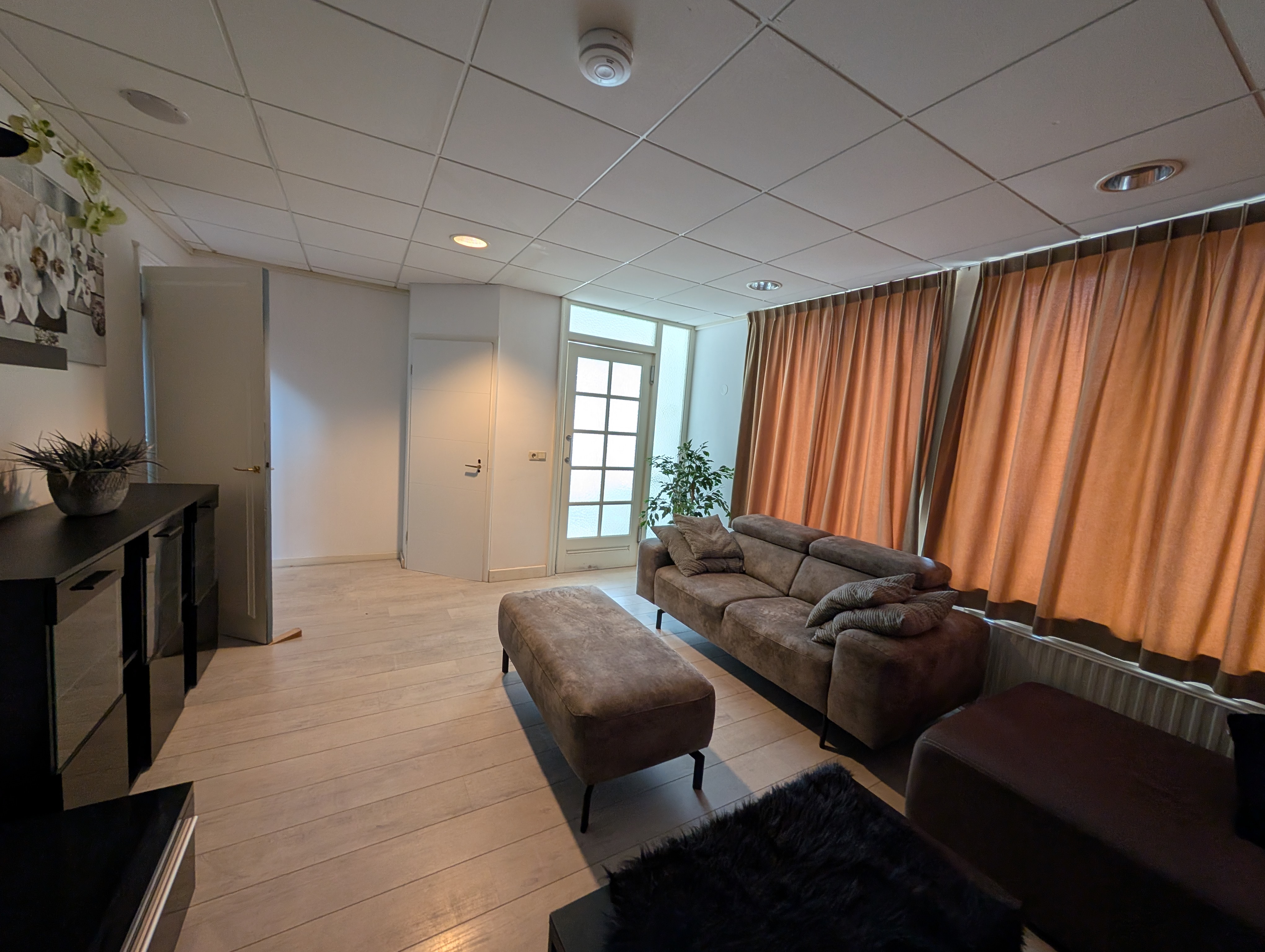 Te huur: Almelo / €800 p.m. / 223m2