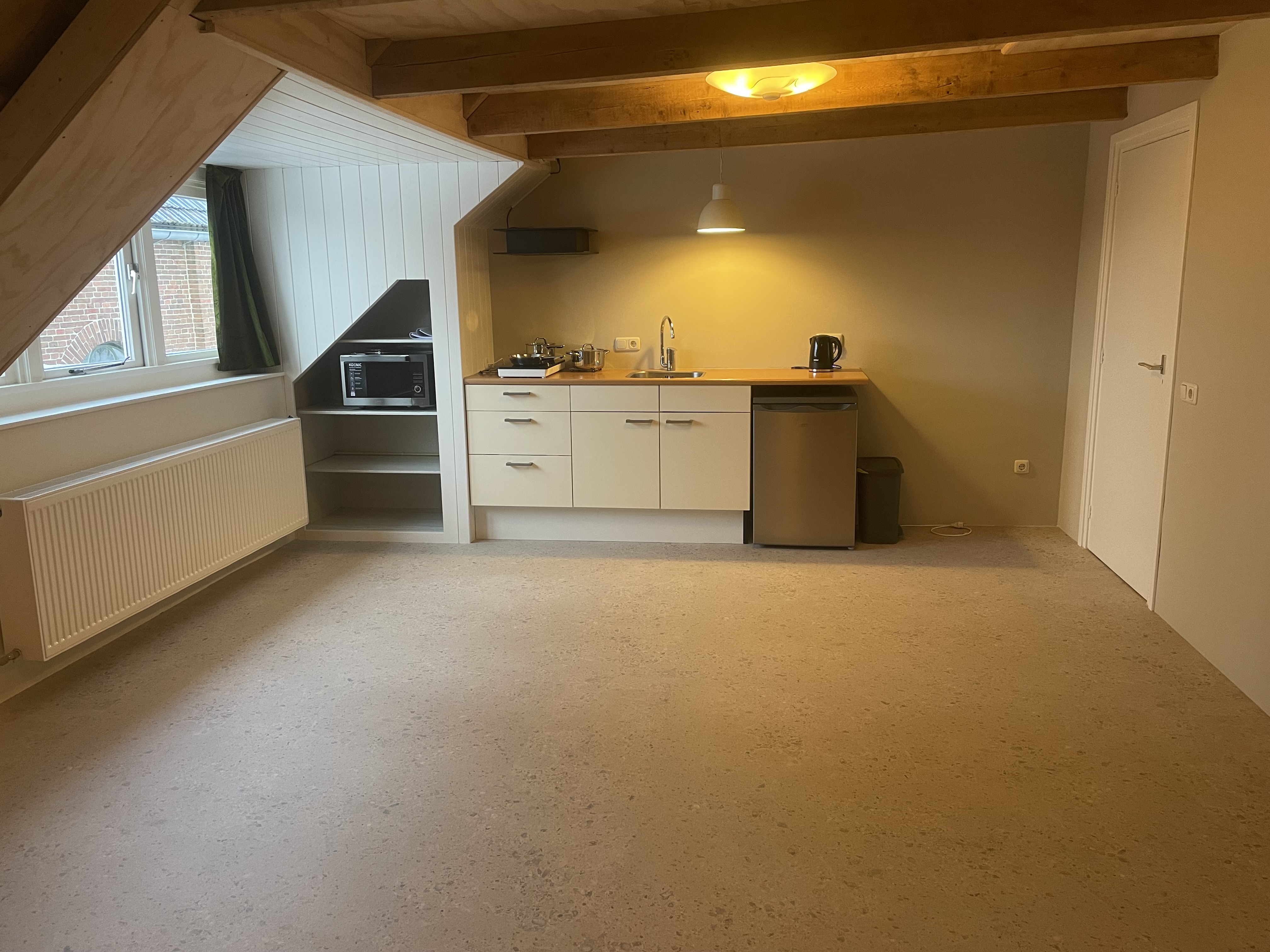 Te huur: Thesinge / €550 p.m. / 25m2