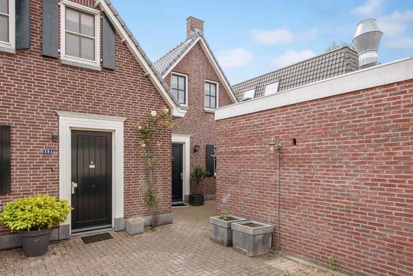 Te huur: Nootdorp / €25002550,00 p.m. / 110,00m2