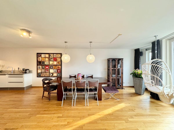 Te huur:  Amsterdam  / €2400 p.m. / 96m2
