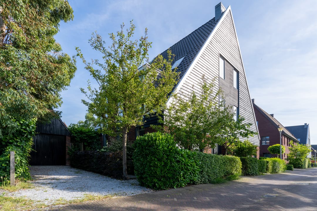 For rent: Den Haag / €3750.00 p.m. / 136.00m2