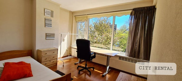 Te huur:  Rotterdam  / €750 p.m. / 14m2