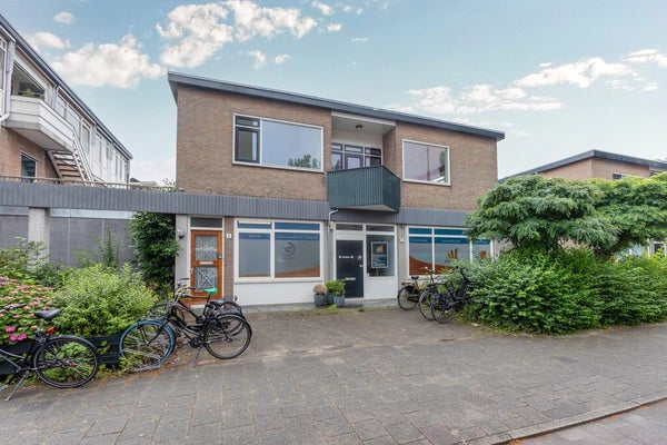 For rent:  Amsterdam  / €2600 p.m. / 131m2