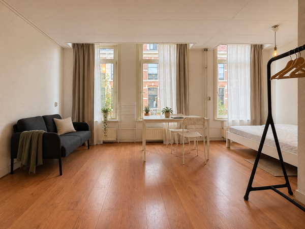 Te huur:  Den Haag  / €866 p.m. / 28m2