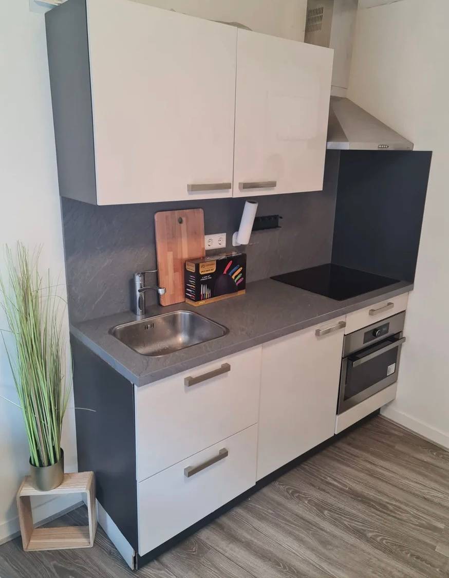 Te huur: Utrecht / €780 p.m. / 17m2