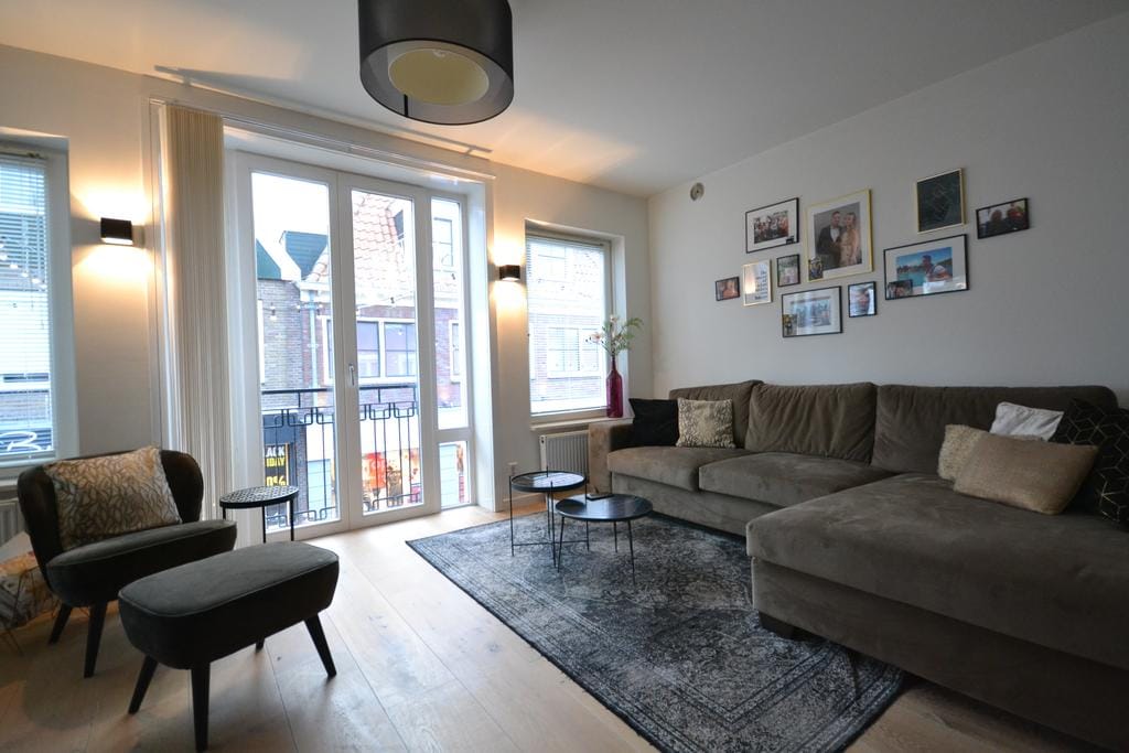 For rent: Volendam / €1900.00 p.m. / 83.00m2