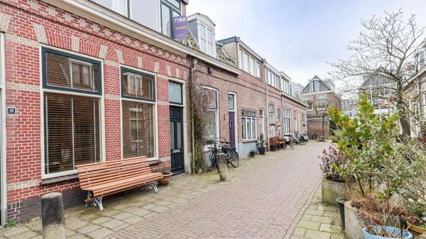 Te huur:  Leiden  / €2400,00 p.m. / 89,00m2