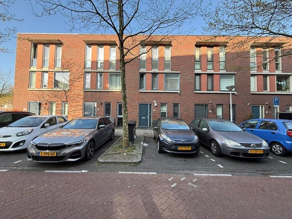 For rent: Amsterdam / €2750 p.m. / 130m2