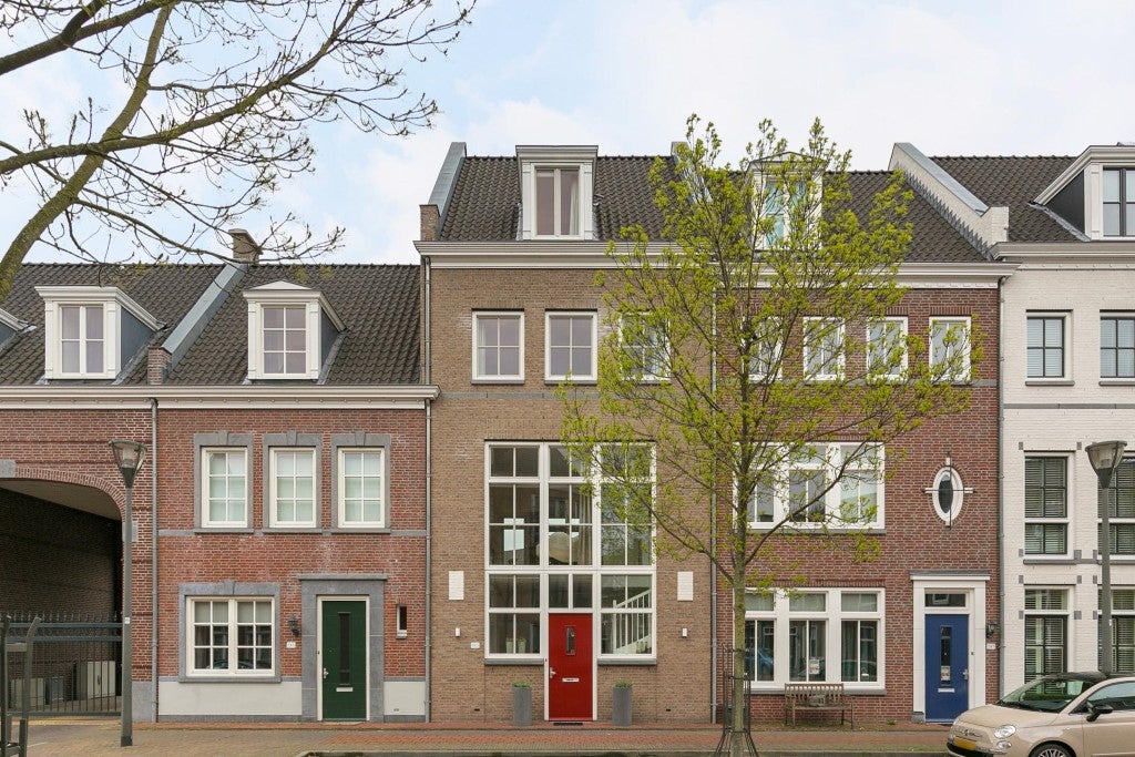 Te huur: Helmond / €2100,00 p.m. / 193,00m2
