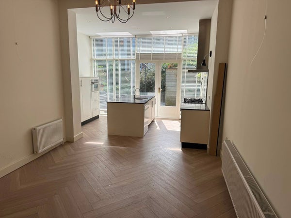 Te huur: Den Haag / €2500 p.m. / 110m2