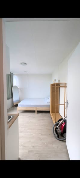 For rent: Amsterdam / €1600 p.m. / 16m2