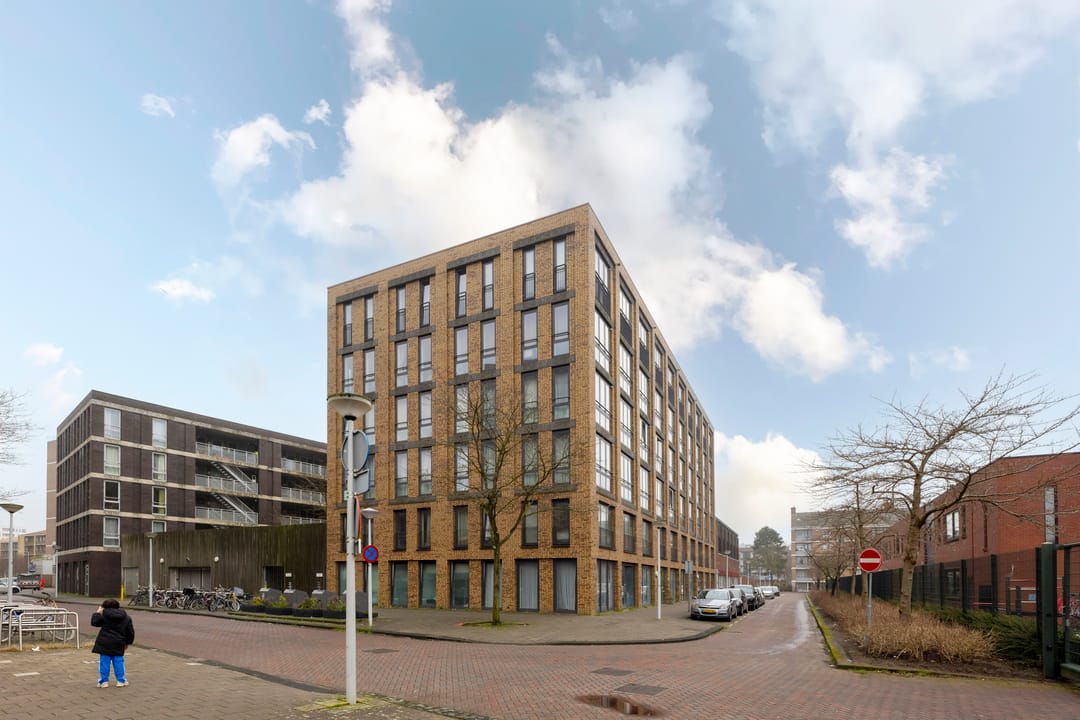 For rent: Amsterdam / €1760.00 p.m. / 82.00m2