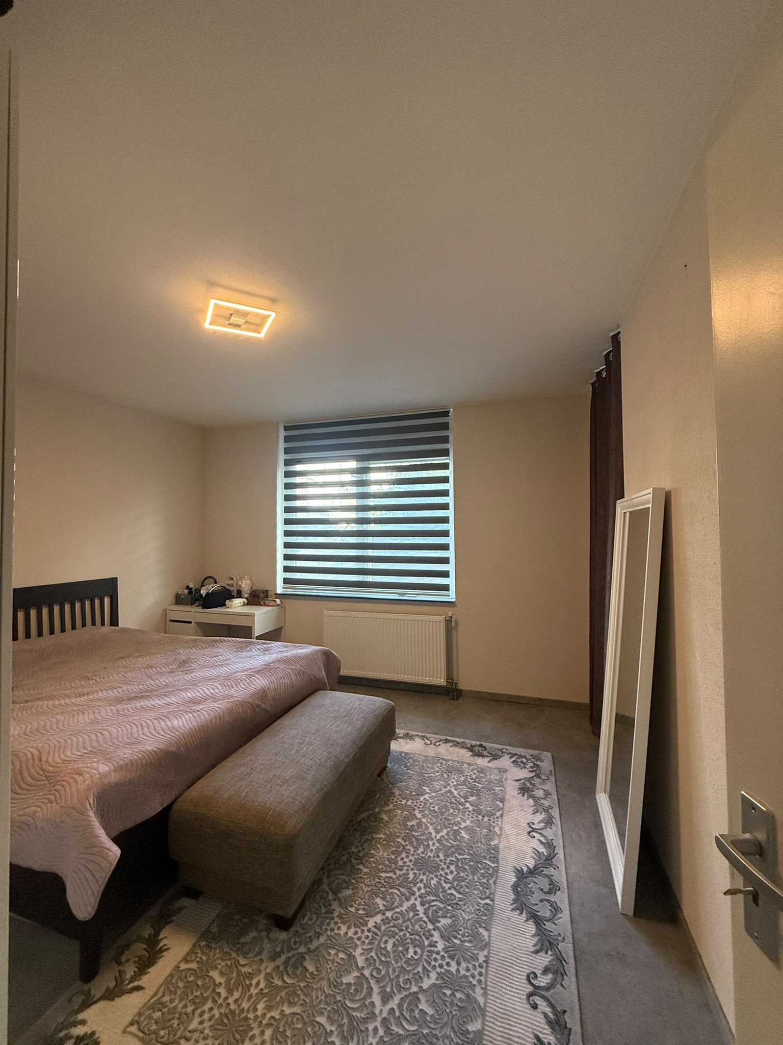 Te huur: Den Haag / €1000 p.m. / 16m2