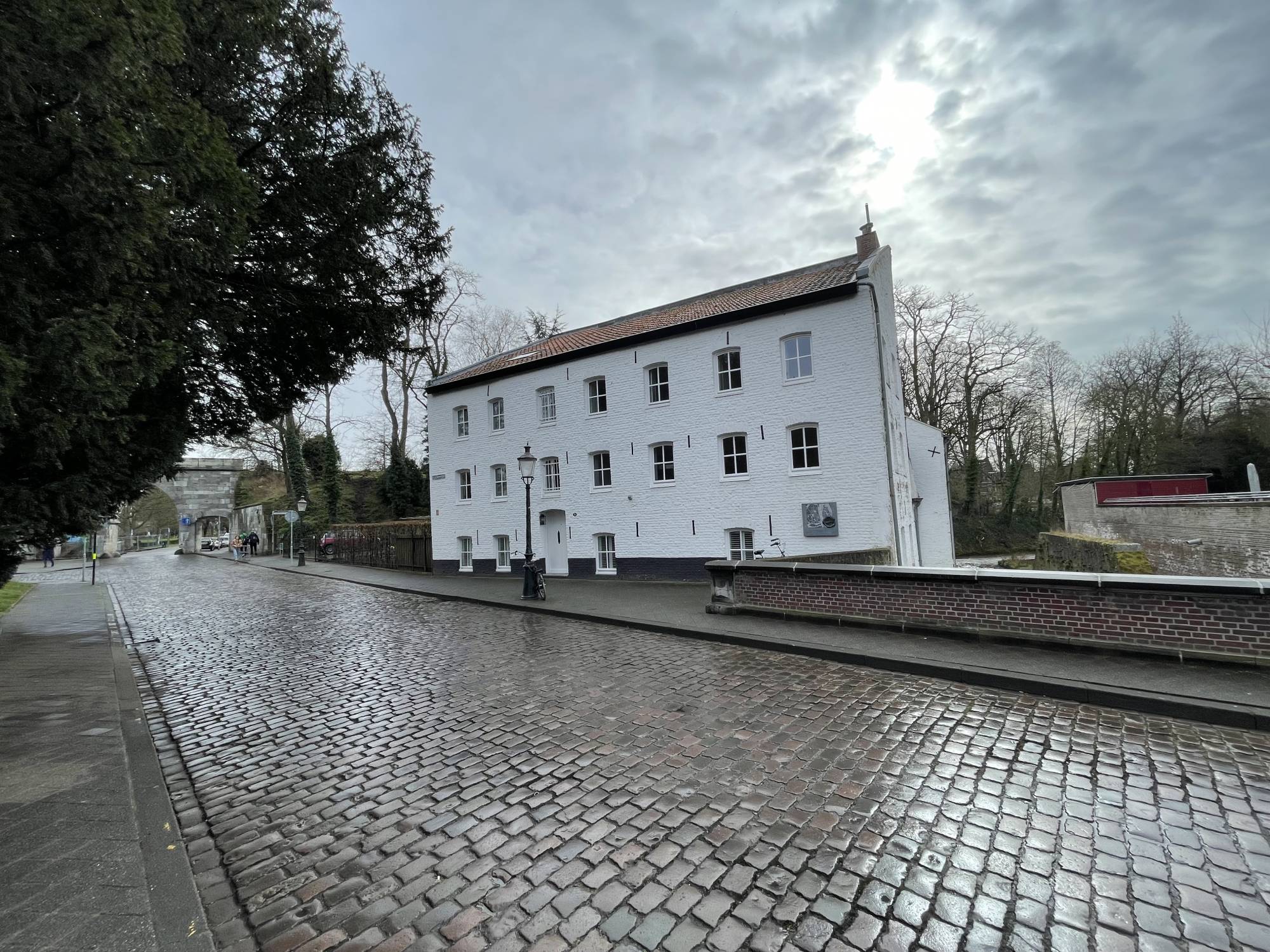 For rent: Maastricht / €2950.00 p.m. / 263.00m2