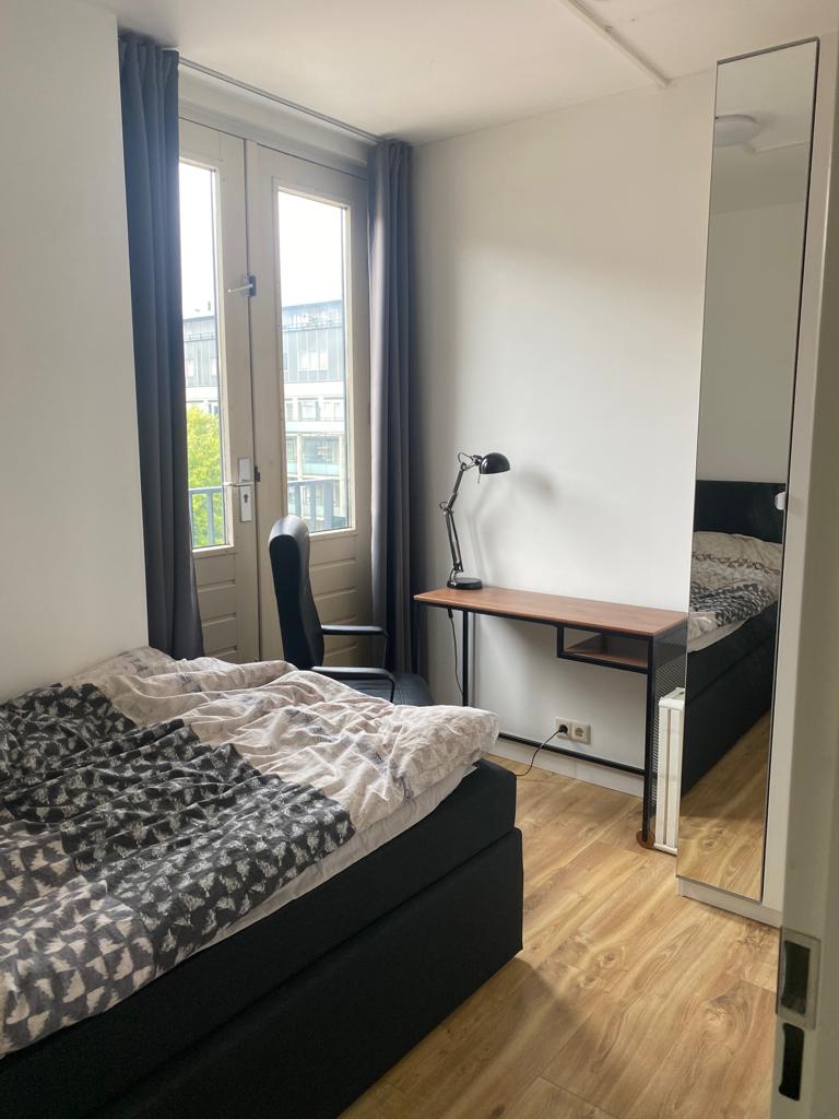 Te huur: Amsterdam / €740,00 p.m. / 10,00m2