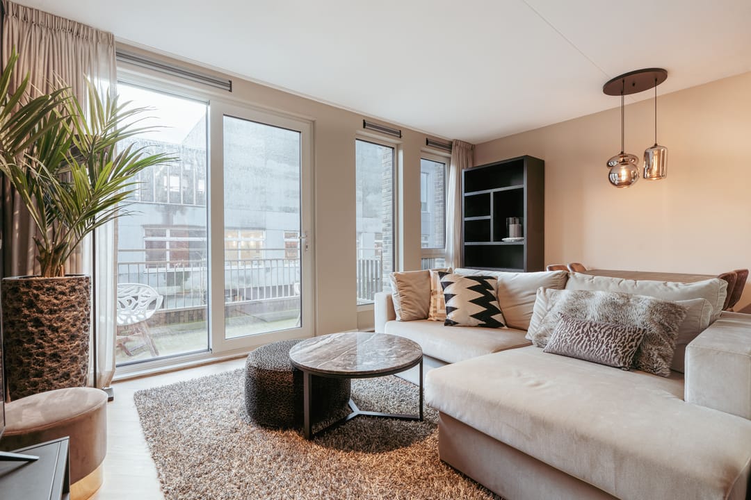 For rent: Amsterdam / €395000.00 p.m. / 48.00m2