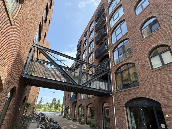 Te huur:  Amsterdam  / €2634,00 p.m. / 117,00m2