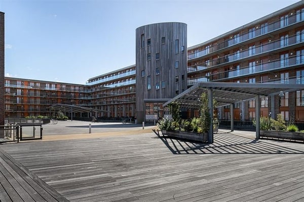 For rent: Utrecht / €1070 p.m. / 62m2