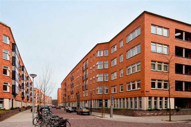 For rent: Amsterdam / €2375 p.m. / 97m2