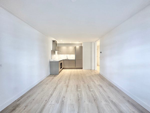 For rent:  Amsterdam  / €3175.00 p.m. / 80.00m2