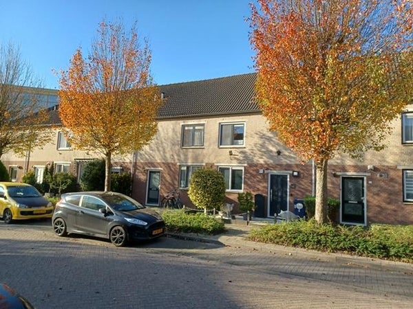 Te huur:  Almere  / €2400,00 p.m. / 112,00m2