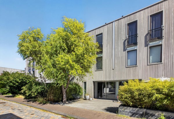 Te huur: Amsterdam / €3000 p.m. / 121m2