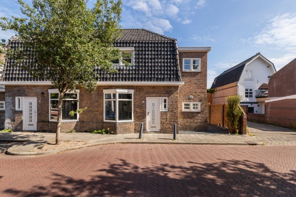 Te huur:  Hilversum  / €2700 p.m. / 100m2