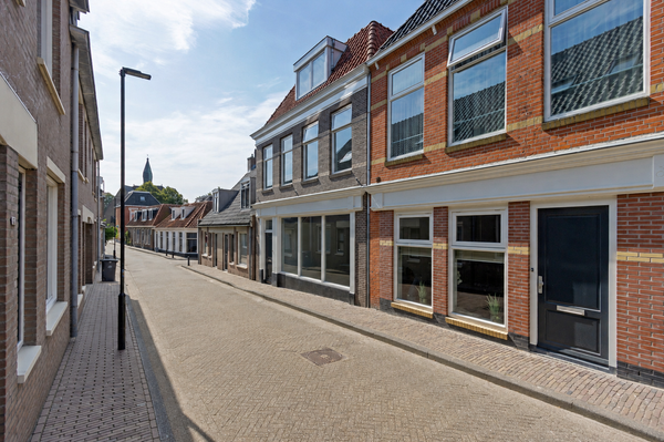 Te huur: Bolsward / €2500 p.m. / 309m2