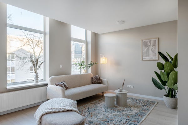 Te huur:  Rotterdam  / €3300,00 p.m. / 100,00m2